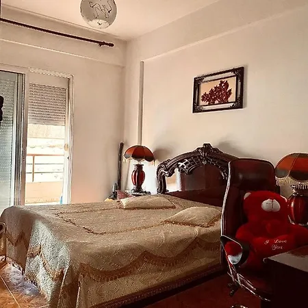 Charming Flat Getaway Daire *