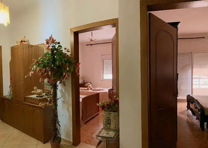 Charming Flat Getaway Apartament Berat