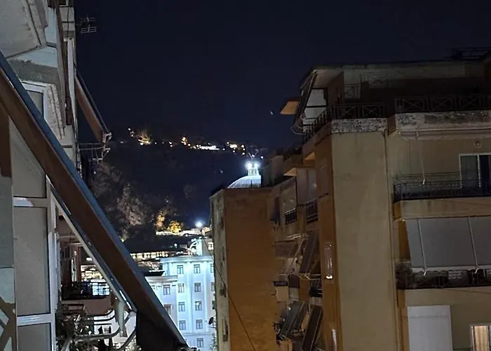 Charming Flat Getaway Berat